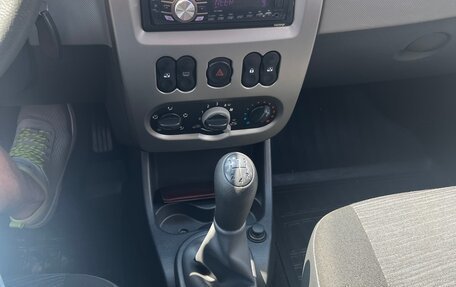 Renault Logan I, 2011 год, 740 000 рублей, 5 фотография