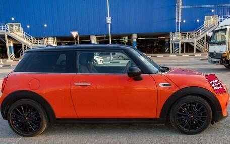 MINI Hatch, 2018 год, 1 999 369 рублей, 2 фотография
