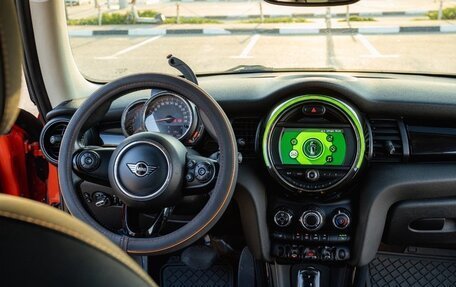 MINI Hatch, 2018 год, 1 999 369 рублей, 13 фотография