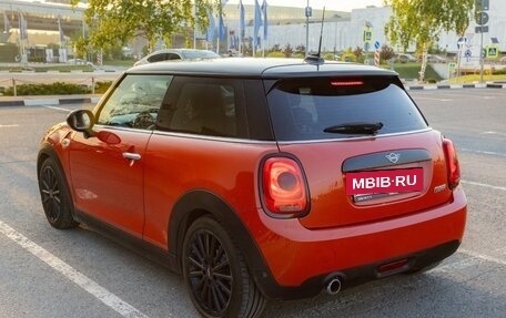 MINI Hatch, 2018 год, 1 999 369 рублей, 4 фотография
