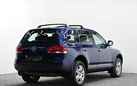 Volkswagen Touareg III, 2004 год, 795 000 рублей, 4 фотография