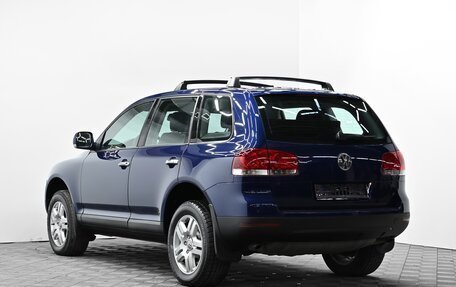 Volkswagen Touareg III, 2004 год, 795 000 рублей, 3 фотография