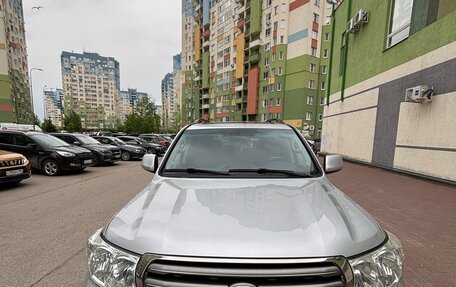 Toyota Land Cruiser 200, 2010 год, 3 700 000 рублей, 3 фотография