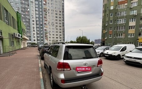 Toyota Land Cruiser 200, 2010 год, 3 700 000 рублей, 4 фотография