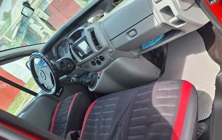 Opel Vivaro A рестайлинг, 2010 год, 1 380 000 рублей, 7 фотография