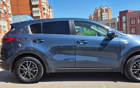 KIA Sportage IV рестайлинг, 2019 год, 2 000 000 рублей, 16 фотография