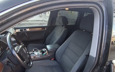 Volkswagen Touareg III, 2007 год, 1 400 000 рублей, 2 фотография