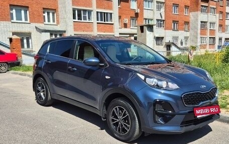 KIA Sportage IV рестайлинг, 2019 год, 2 000 000 рублей, 18 фотография