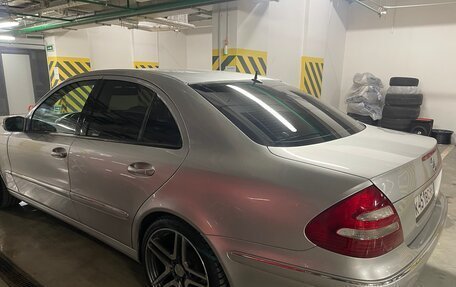 Mercedes-Benz E-Класс, 2002 год, 950 000 рублей, 8 фотография
