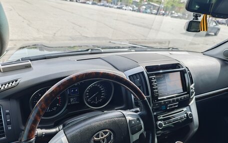 Toyota Land Cruiser 200, 2012 год, 3 900 000 рублей, 14 фотография