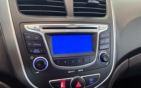 Hyundai Solaris II рестайлинг, 2012 год, 790 000 рублей, 17 фотография