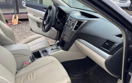 Subaru Outback IV рестайлинг, 2011 год, 970 000 рублей, 8 фотография