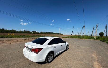 Chevrolet Cruze II, 2012 год, 865 000 рублей, 7 фотография