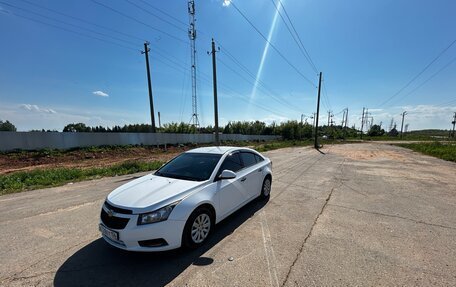 Chevrolet Cruze II, 2012 год, 865 000 рублей, 4 фотография