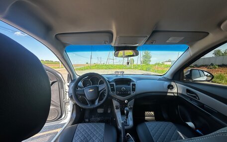 Chevrolet Cruze II, 2012 год, 865 000 рублей, 9 фотография