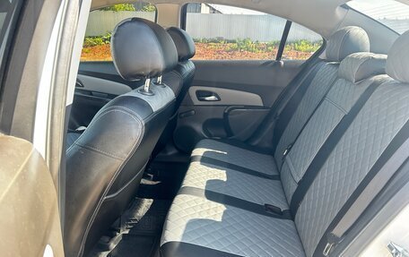 Chevrolet Cruze II, 2012 год, 865 000 рублей, 16 фотография