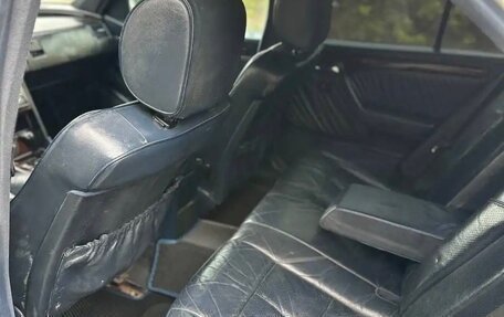 Mercedes-Benz C-Класс, 1995 год, 300 000 рублей, 6 фотография