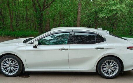 Toyota Camry, 2019 год, 3 350 000 рублей, 9 фотография