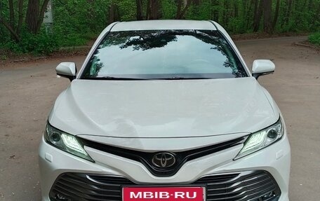 Toyota Camry, 2019 год, 3 350 000 рублей, 11 фотография