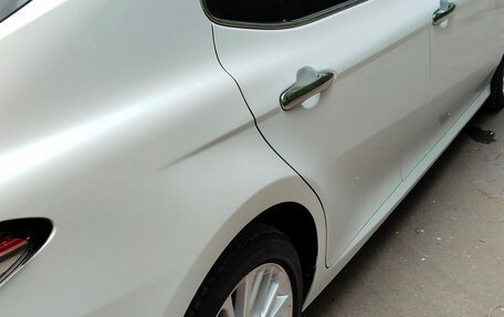 Toyota Camry, 2019 год, 3 350 000 рублей, 19 фотография