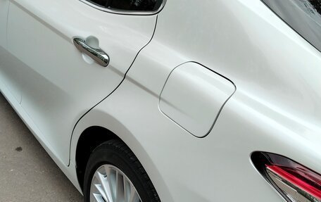 Toyota Camry, 2019 год, 3 350 000 рублей, 18 фотография