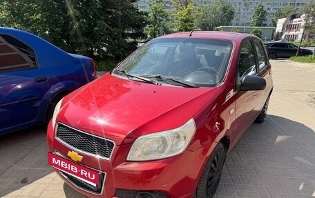 Chevrolet Aveo III, 2010 год, 265 000 рублей, 2 фотография