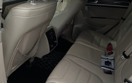 Volkswagen Touareg III, 2010 год, 1 750 000 рублей, 5 фотография