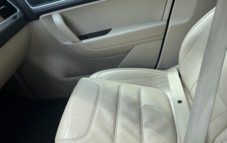 Volkswagen Touareg III, 2010 год, 1 750 000 рублей, 7 фотография