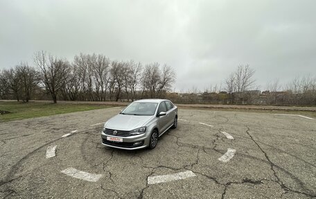 Volkswagen Polo VI (EU Market), 2018 год, 1 650 000 рублей, 2 фотография