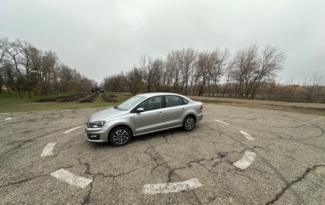 Volkswagen Polo VI (EU Market), 2018 год, 1 650 000 рублей, 24 фотография