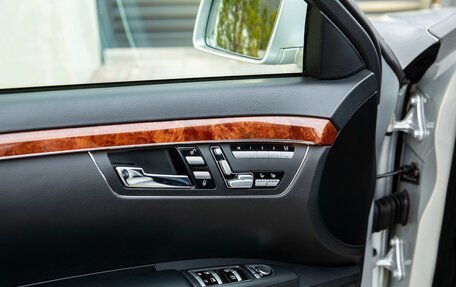 Mercedes-Benz S-Класс, 2009 год, 2 140 000 рублей, 10 фотография