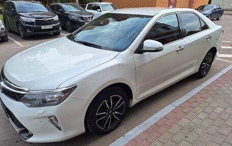 Toyota Camry, 2017 год, 2 200 000 рублей, 3 фотография