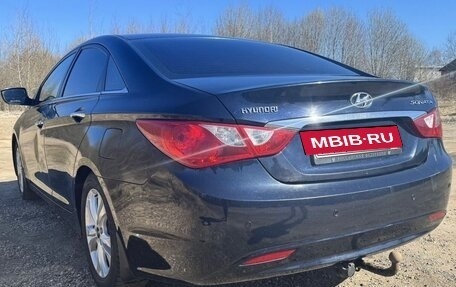 Hyundai Sonata VI, 2011 год, 1 040 000 рублей, 5 фотография