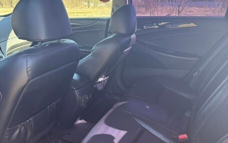 Hyundai Sonata VI, 2011 год, 1 040 000 рублей, 12 фотография