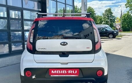 KIA Soul II рестайлинг, 2017 год, 1 349 000 рублей, 5 фотография