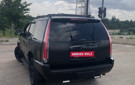 Chevrolet Tahoe III, 2011 год, 2 100 000 рублей, 4 фотография