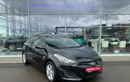 Hyundai i30 II рестайлинг, 2012 год, 1 050 000 рублей, 2 фотография