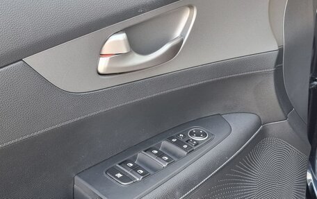 KIA K3, 2020 год, 2 290 000 рублей, 24 фотография