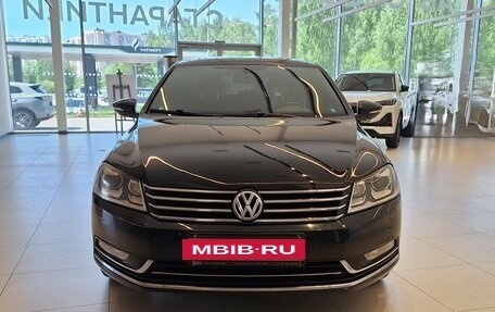 Volkswagen Passat B7, 2012 год, 999 000 рублей, 10 фотография