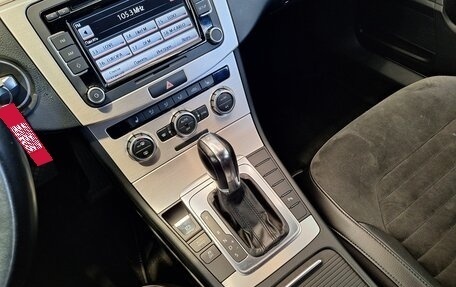 Volkswagen Passat B7, 2012 год, 999 000 рублей, 18 фотография