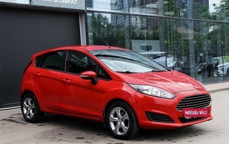 Ford Fiesta, 2016 год, 880 000 рублей, 3 фотография