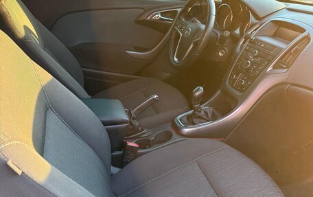Opel Astra J, 2012 год, 820 000 рублей, 7 фотография