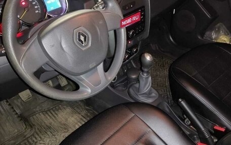 Renault Duster I рестайлинг, 2016 год, 1 300 000 рублей, 2 фотография