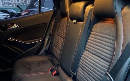Mercedes-Benz GLA, 2015 год, 2 250 000 рублей, 8 фотография
