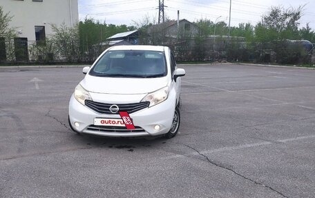 Nissan Note II рестайлинг, 2014 год, 900 000 рублей, 11 фотография