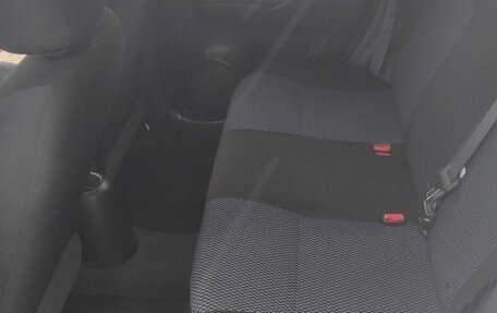 Nissan Note II рестайлинг, 2014 год, 900 000 рублей, 20 фотография