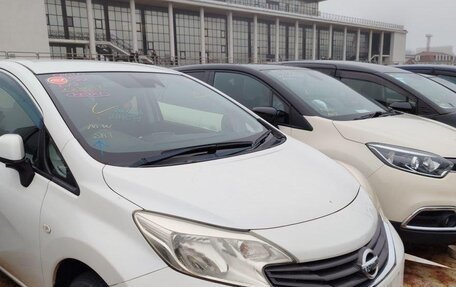 Nissan Note II рестайлинг, 2014 год, 900 000 рублей, 27 фотография