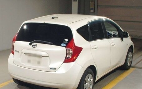 Nissan Note II рестайлинг, 2014 год, 900 000 рублей, 32 фотография