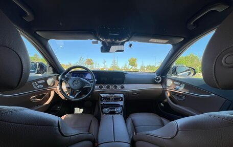 Mercedes-Benz E-Класс, 2017 год, 3 550 000 рублей, 9 фотография