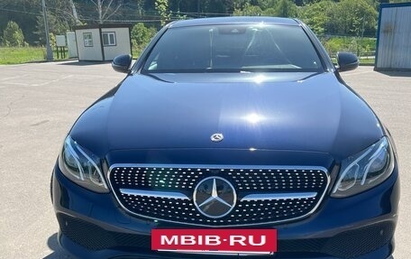 Mercedes-Benz E-Класс, 2017 год, 3 550 000 рублей, 3 фотография